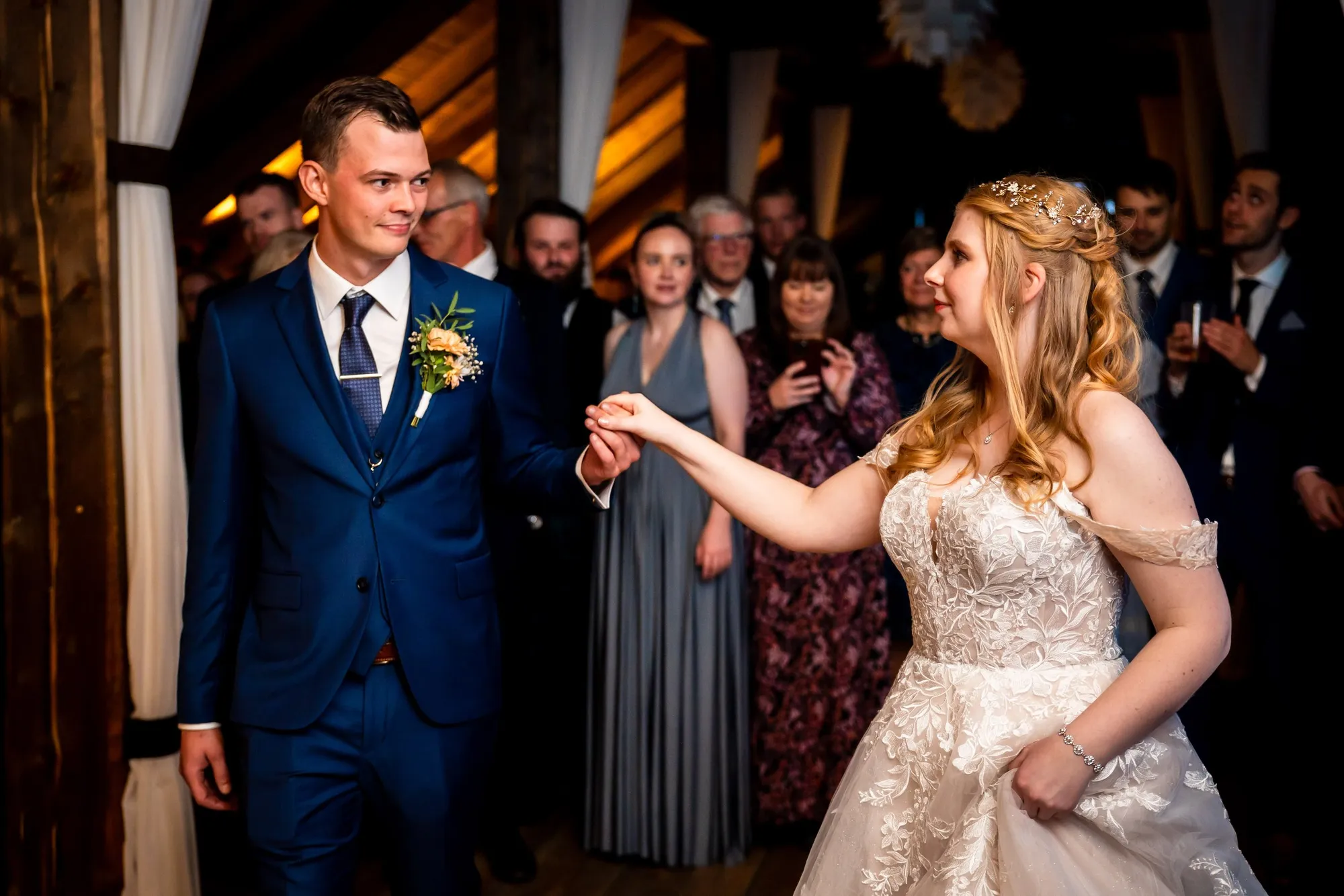 Fredrik og Ranveig danser brudevalsen&nbsp; 
