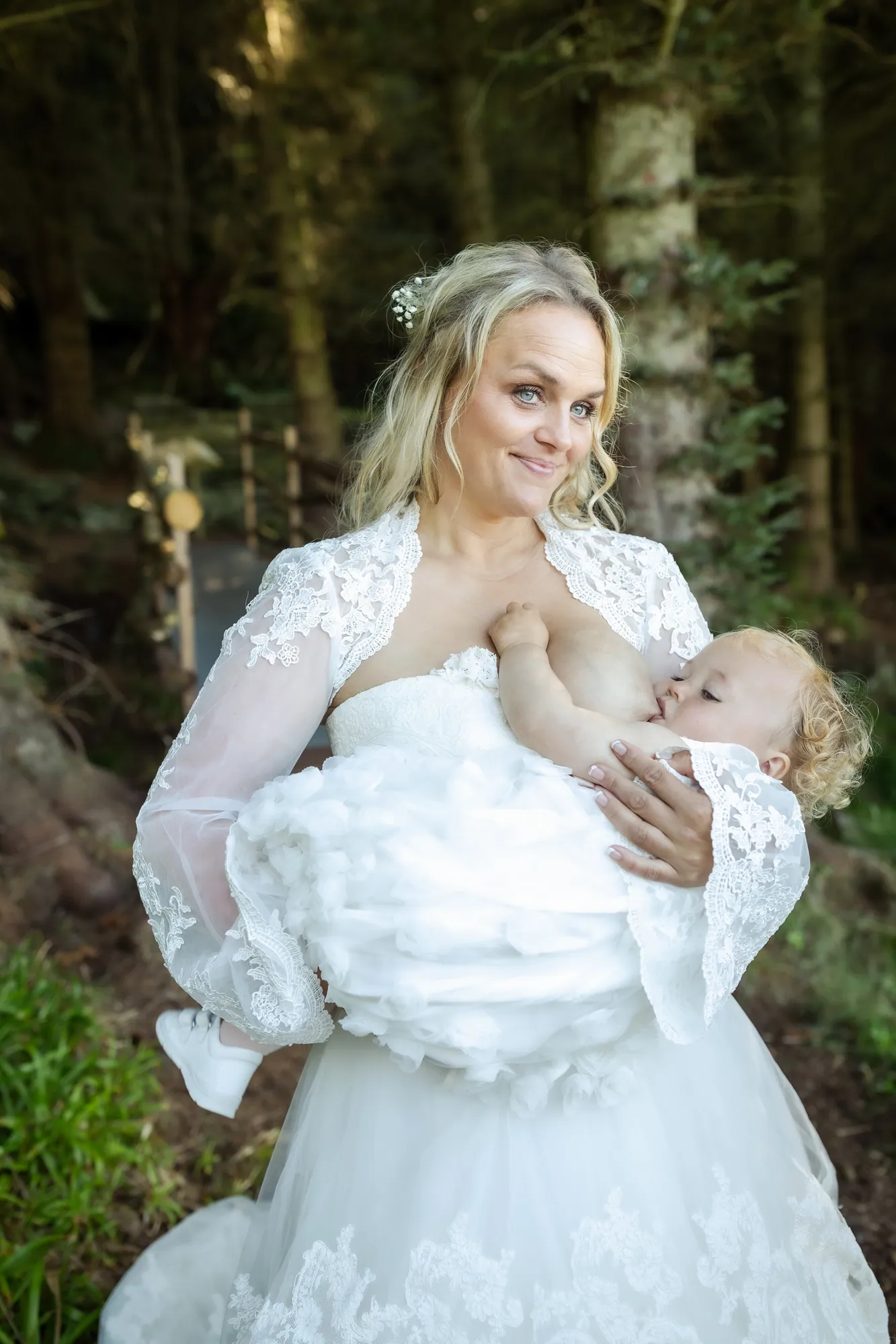 Øyeblikk fra en bryllupsdag, fotografert av Marte Bjørgum