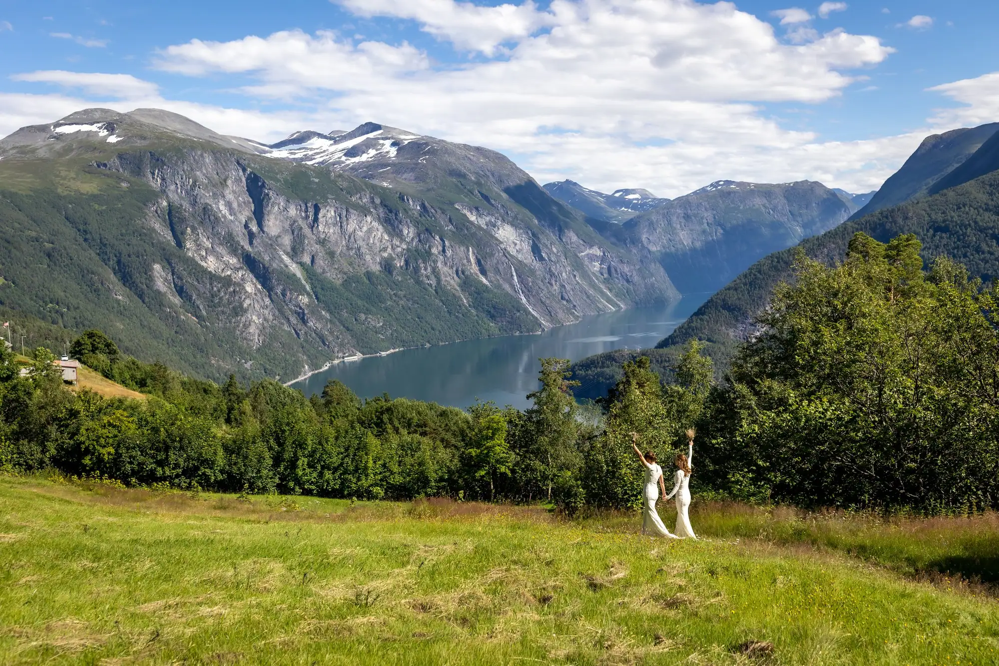 Øyeblikk fra en bryllupsdag, fotografert av Marte Bjørgum
