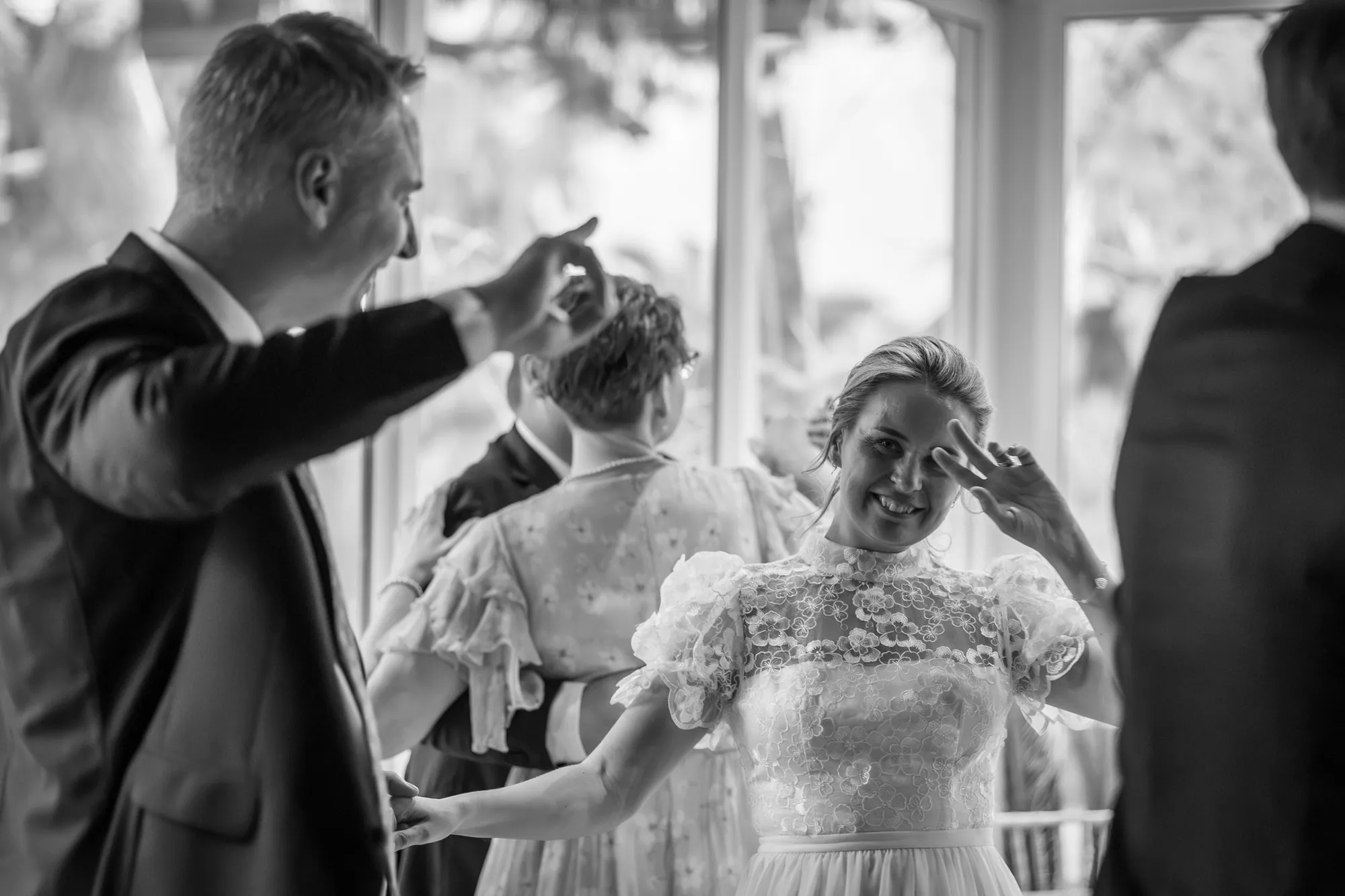 Øyeblikk fra en bryllupsdag, fotografert av Marte Bjørgum