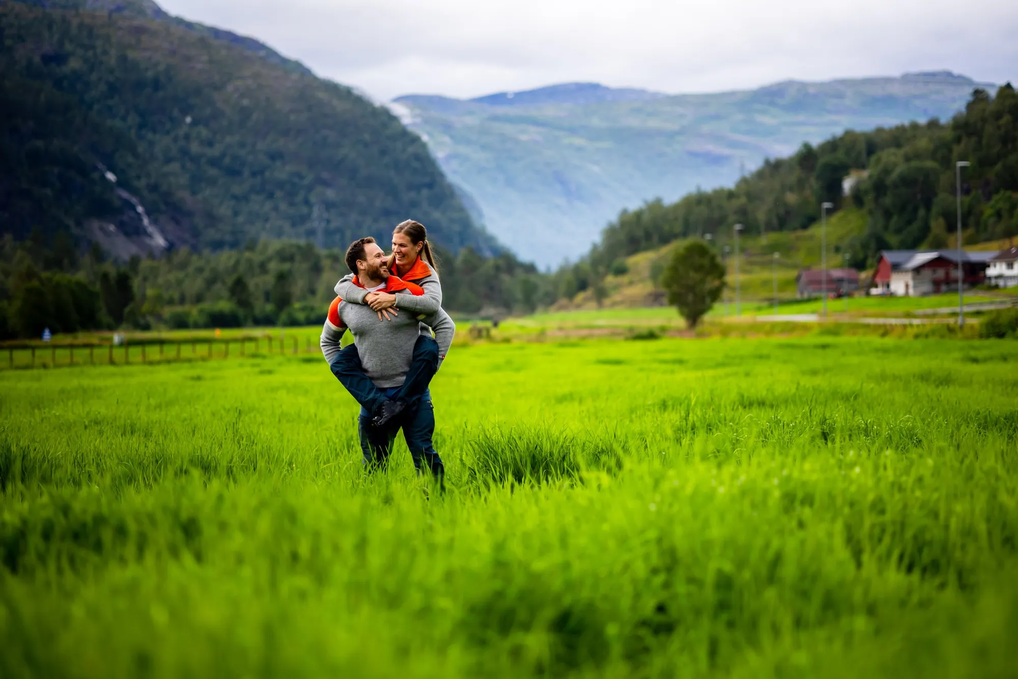 Bilde fra forlovelsesfotografering med Marte Bjørgum